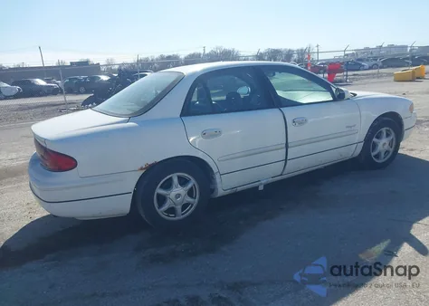 2001 Buick Regal Ls z USA, uszkodzony, nr VIN 2G4WB55K111186211